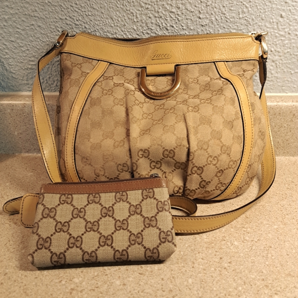 Authentic Gucci Abbey D-Ring Crossbody Bag